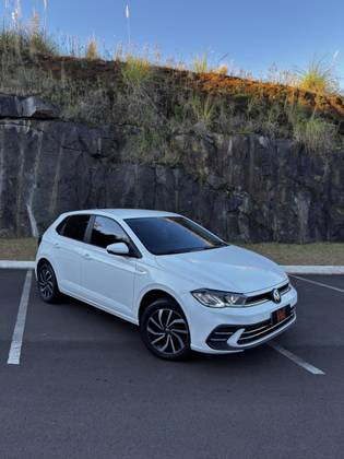 VOLKSWAGEN POLO 1.0 170 TSI HIGHLINE AUTOMÁTICO VOLKSWAGEN POLO 1.0 170 TSI HIGHLINE AUTOMÁTICO